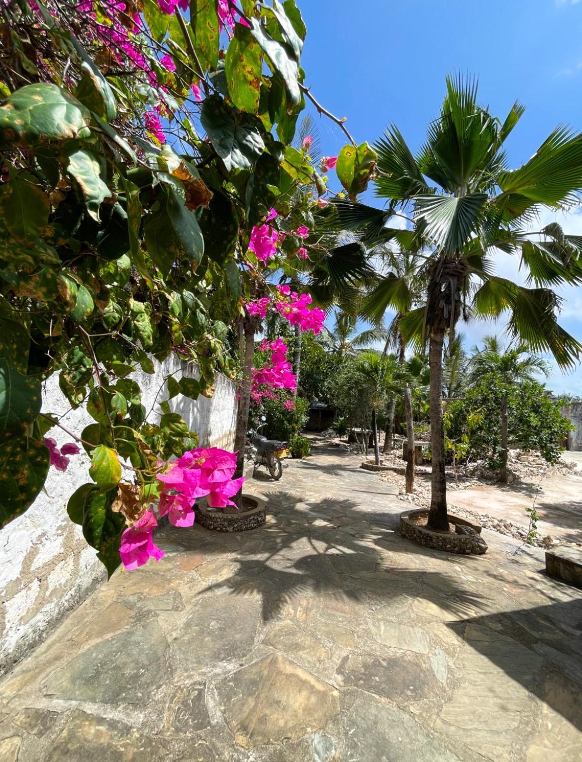 Tembo Village Watamu Bagian luar foto