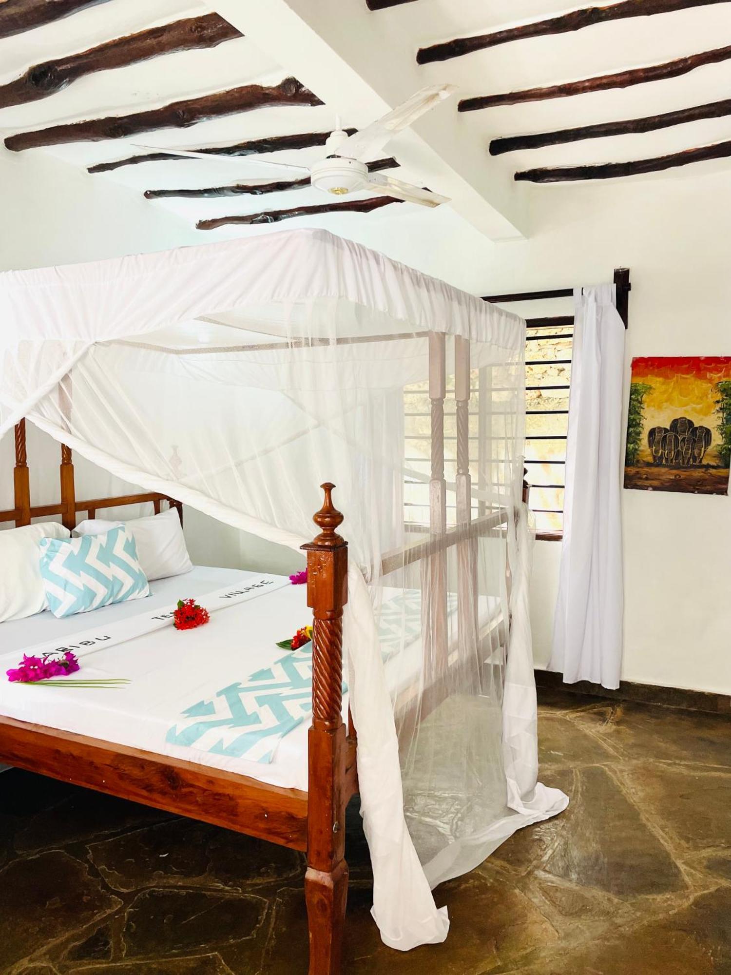Tembo Village Watamu Bagian luar foto